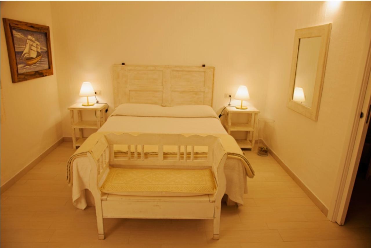 غولفو أرانتْشي Cento Ulivi B&B المظهر الخارجي الصورة